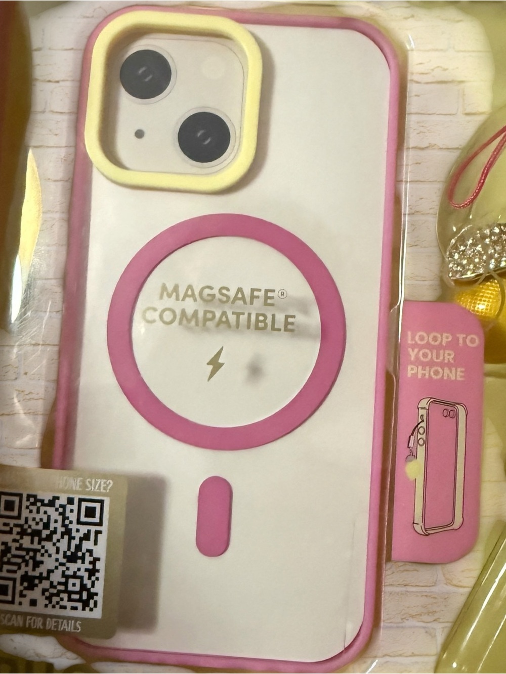 NIB XO Poppy iPhone 16e 15 14 13 Case and Charm Bundle w/ MagSafe Compatibility - Picture 3 of 4